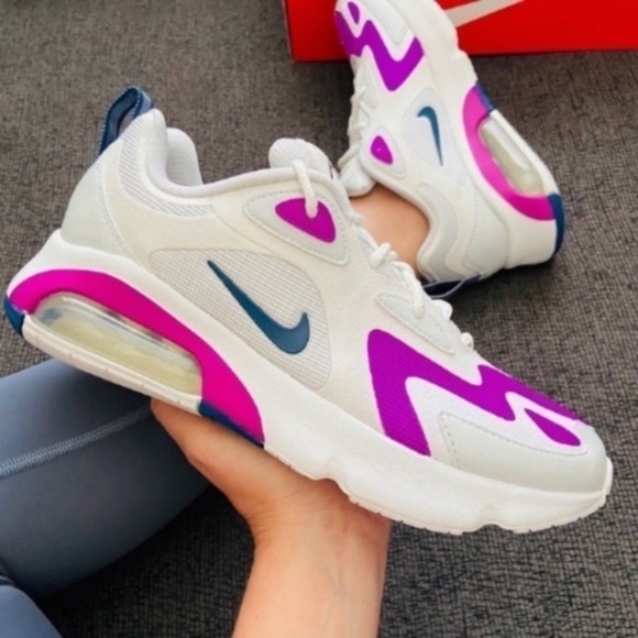 NEW Nike Air Max 200 - Picture 1 of 7